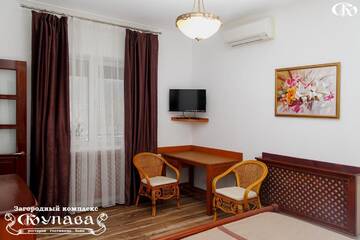 Фото номера Номер с кроватью размера «king-size» и балконом Отель Hotel Complex Kupava г. Podvorki 2